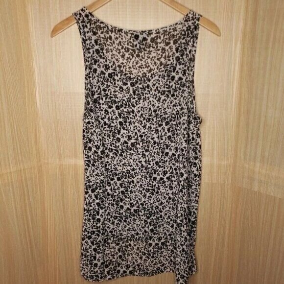 Torrid Black White Floral High Low Sleeveless Top 0X - Picture 2 of 7
